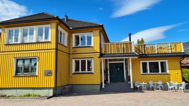 Solheim Overnatting - Accommodation