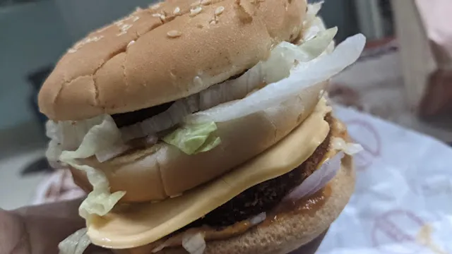 Burger Point Sector 56