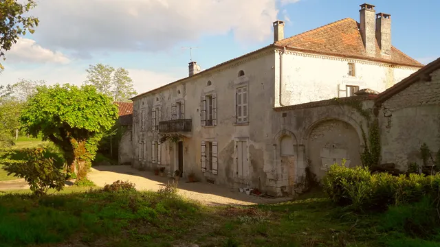 Le Coustal, Chambres d'hôtes à Lusignac