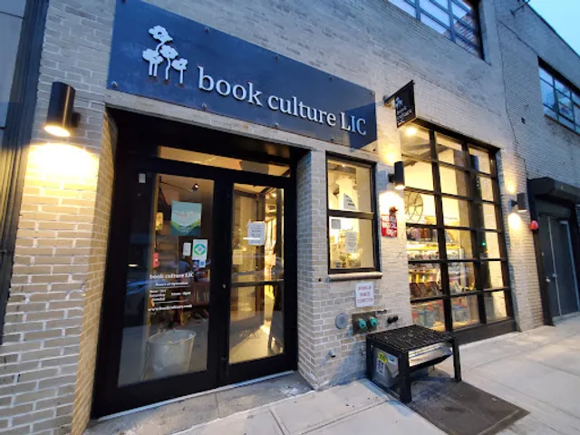 Book Culture LIC