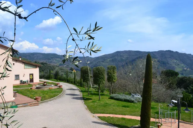 Agriturismo Monte a Pescia