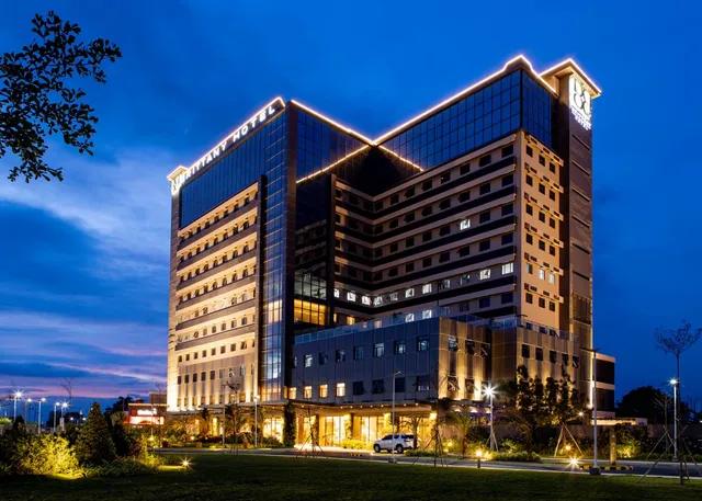 Brittany Hotel Villar City