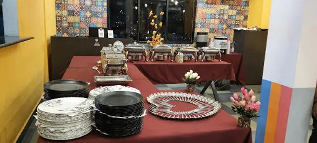 THE UPPER DECK RESTAURANT