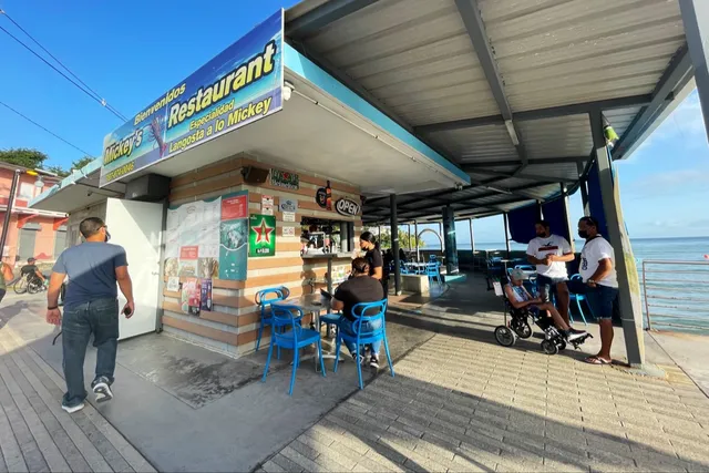 Super Beniy's Cousine