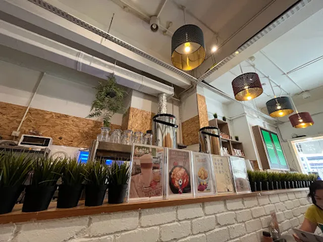 Mrs Yau Canteen 邱太食堂