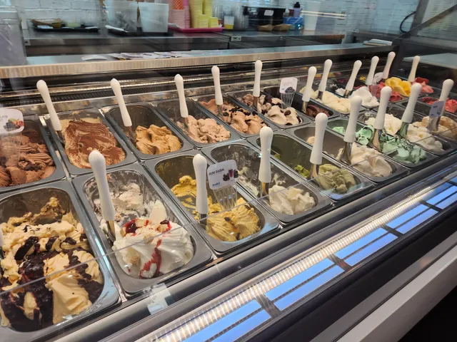 ARTISAN BOULANGER FORT LEE (JUN"S MACARON GELATO)