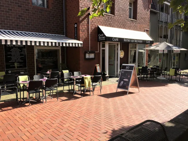 Cafe & Bistro am Brunnen