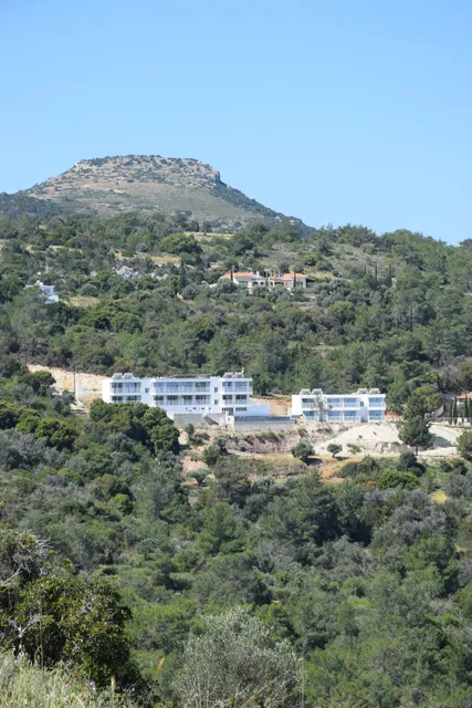 Akamas Throne Apartments