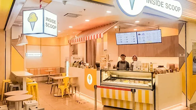 Inside Scoop 1 Utama