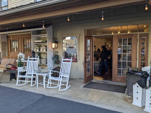 Carriage House Furnishings