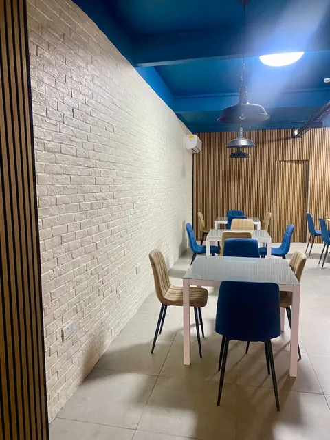 Don Edward | Café Bistro