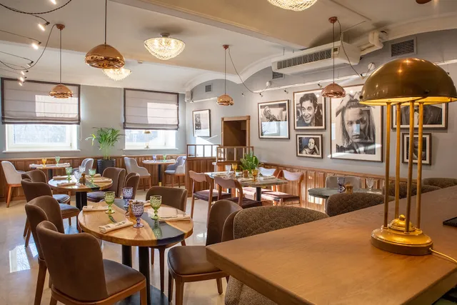 Restoran Grand Kafe 12