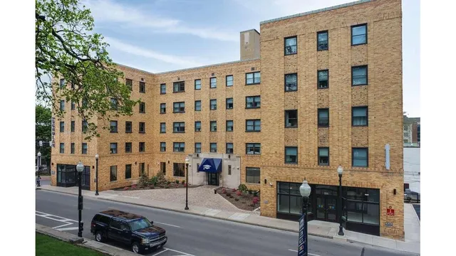 Scholar State College, Tapestry Collection by Hilton