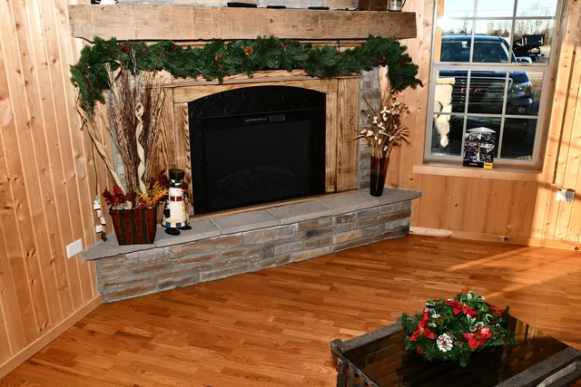 DR Trailer Sales - White Pigeon