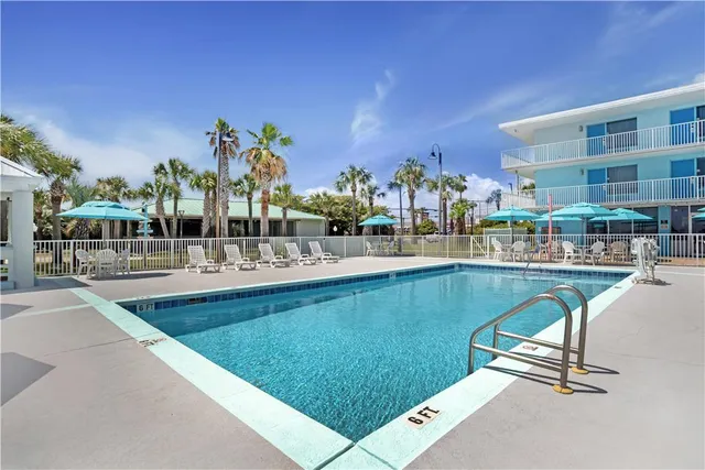 Best Western Navarre Waterfront