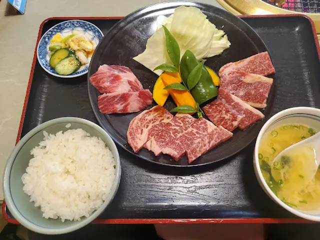 Bungo Sumibi Yakiniku Yamazaki Tsuru Branch