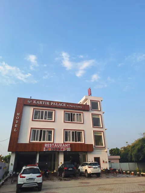 KARTIK PALACE AND PARTY LAWN