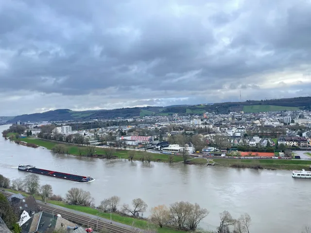 Aussichtspunkt Villa Weisshaus