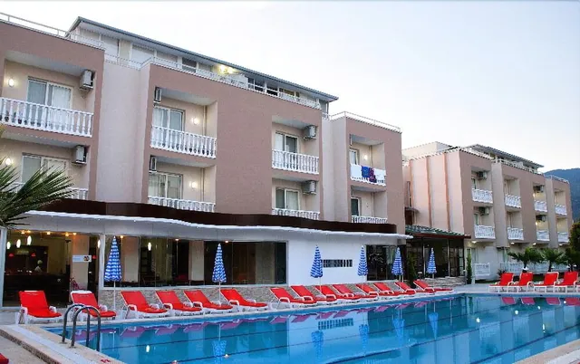 Doğan Paradise Beach Hotel