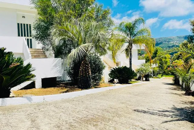 Il Giardino Apartments