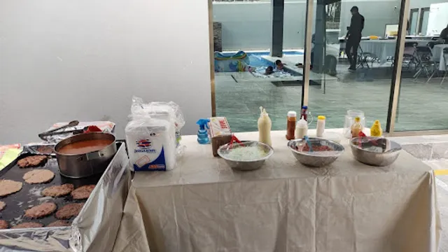 Lonches Bañados Leo