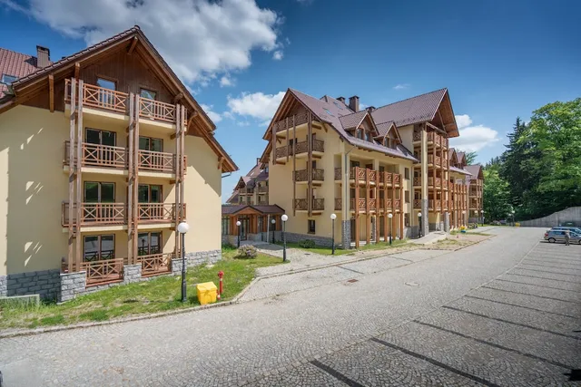 Apartamenty Urocza 5