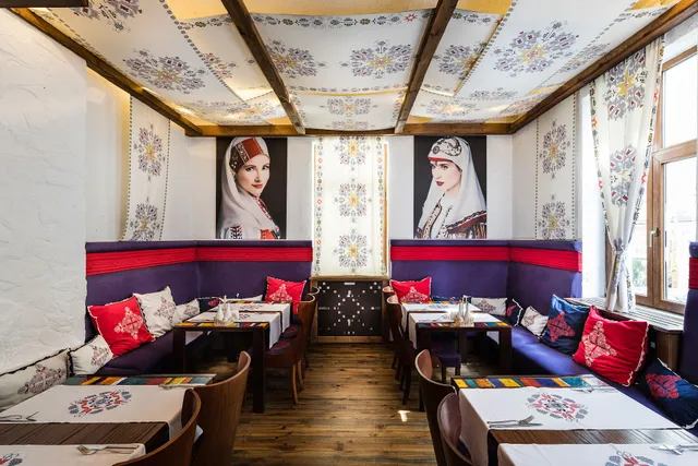 Moma Bulgarian Food and Wine