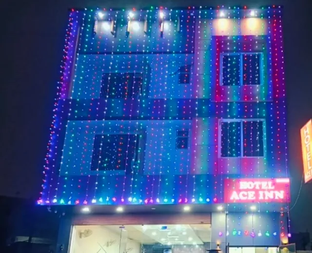 Collection O HOTEL ACE INN