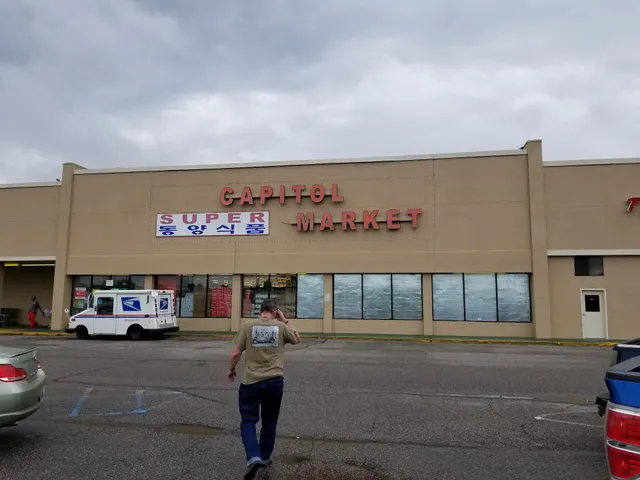 Capitol International Market