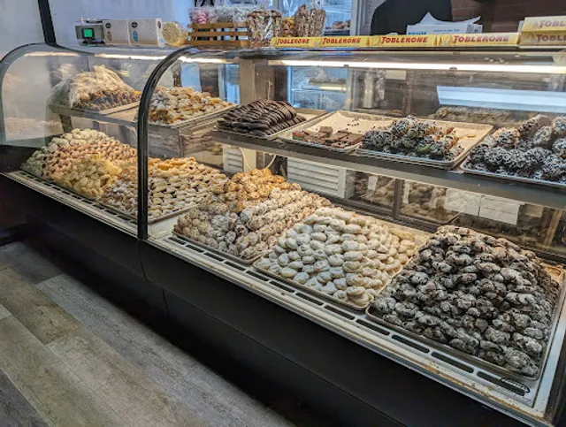 Gallo Italian Supper Club and Bakery