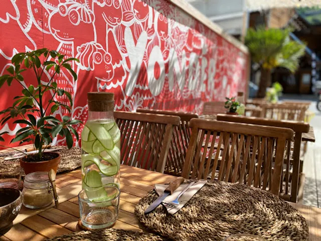 Yonder Café / Les 2 alpes