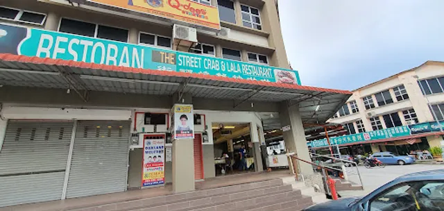 Roast Street Crab & Lala Restaurant