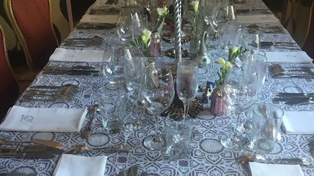 CASAORODETRASDELAOTRAPUERTA