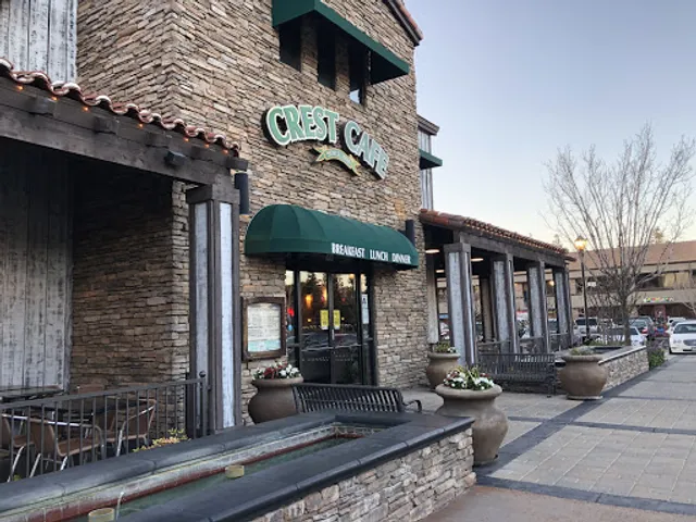 Crest Cafe