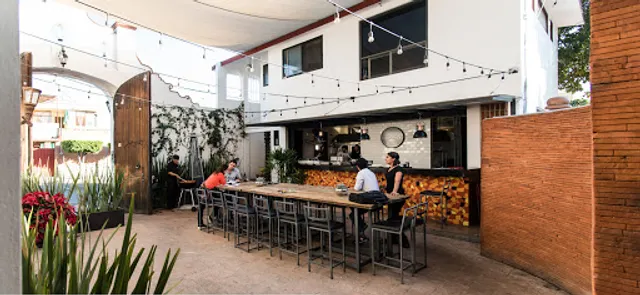 Milà Mercado & Bistro