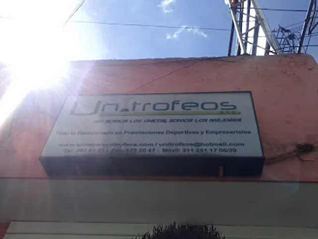 Almacén Unitrofeos