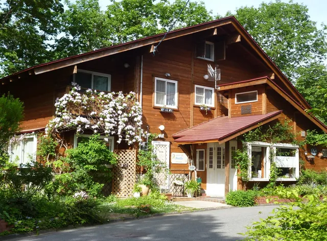 ペンション ポーラーベア