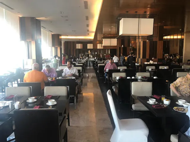 Gris Restaurant PO Hotel Semarang