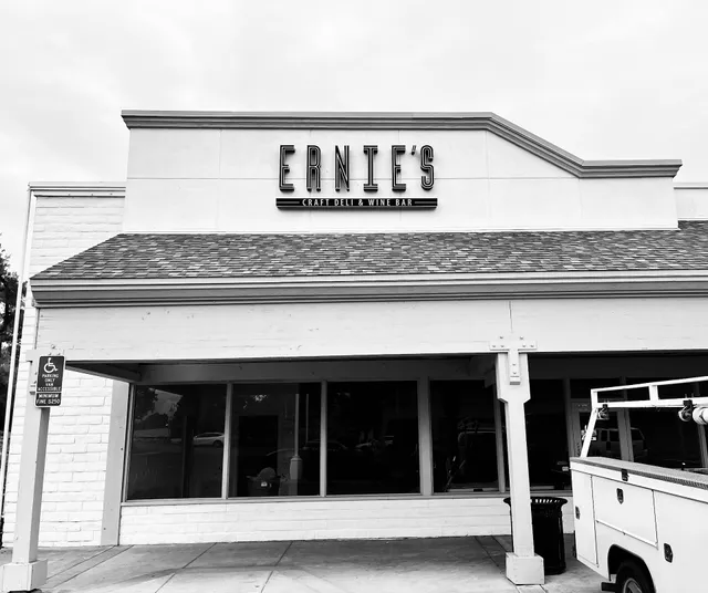 Ernie's Craft Deli and Wine Bar