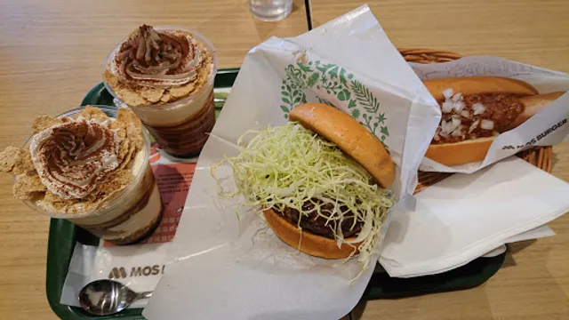 Mos Burger