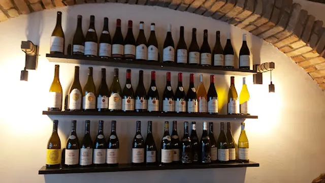 Bužinel - RESTAVRACIJA-VINA-SOBE