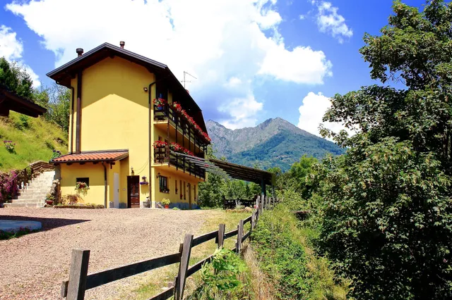 Azienda Agricola con Agriturismo Ca' nel Bosco