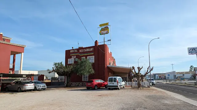 Hostal Restaurante "Corinto"