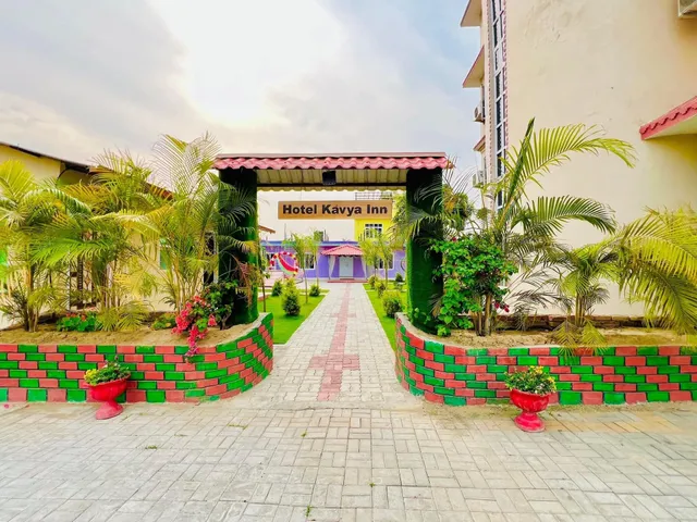 Hotel Kavya Inn Chitwan