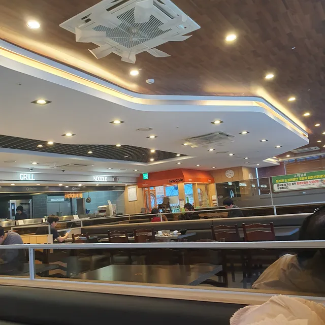 쿠우쿠우 용인점