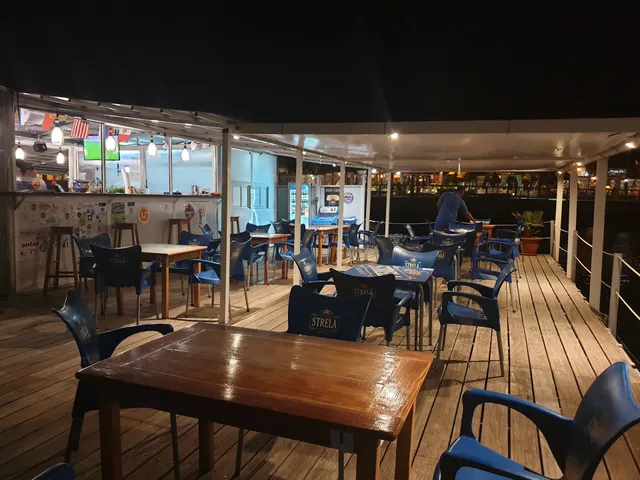 Marina Mindelo Floating Bar