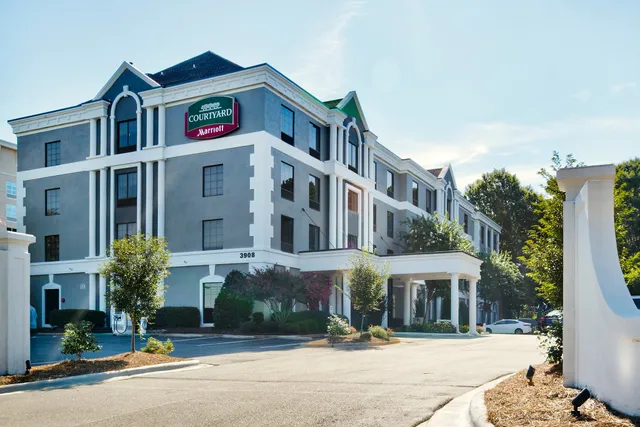 Courtyard by Marriott Raleigh Crabtree Valley
