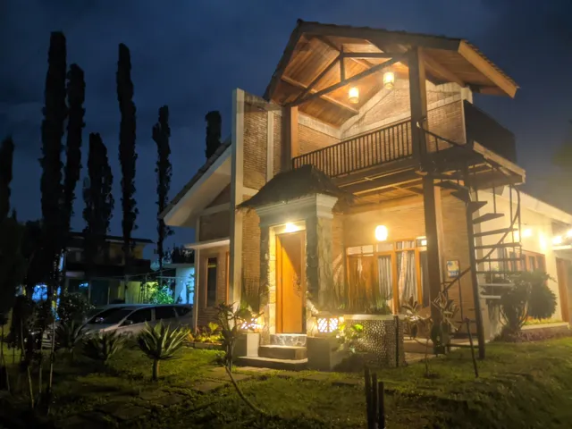 Kampoeng Bali Tawangmangu