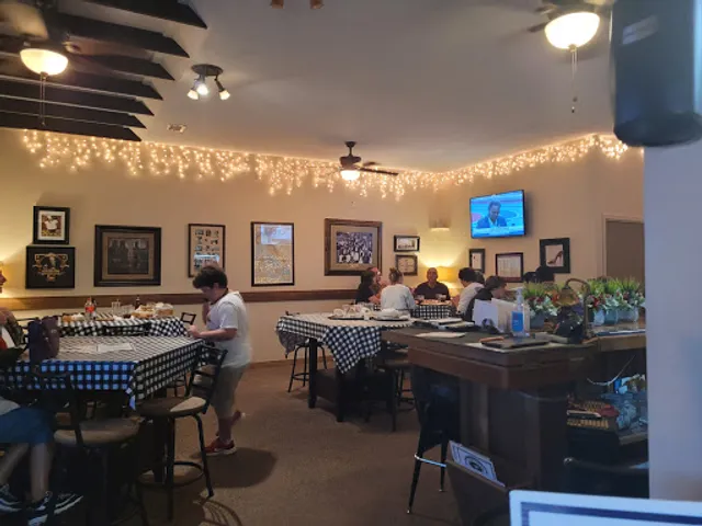 Franklin Pizza Tavern (Vito’s)