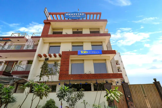 FabHotel Anaystay